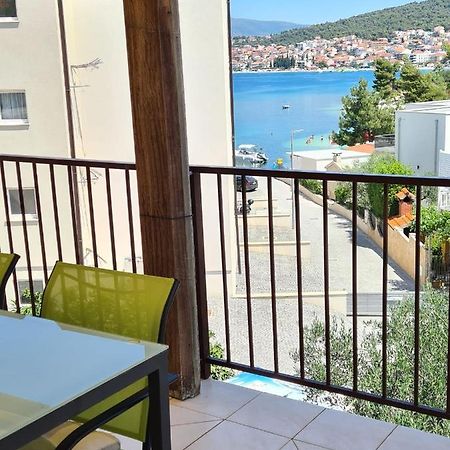 Apartman Varga Traù Esterno foto