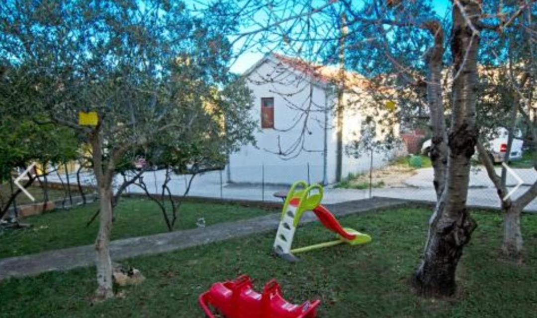 Apartman Varga Traù Esterno foto