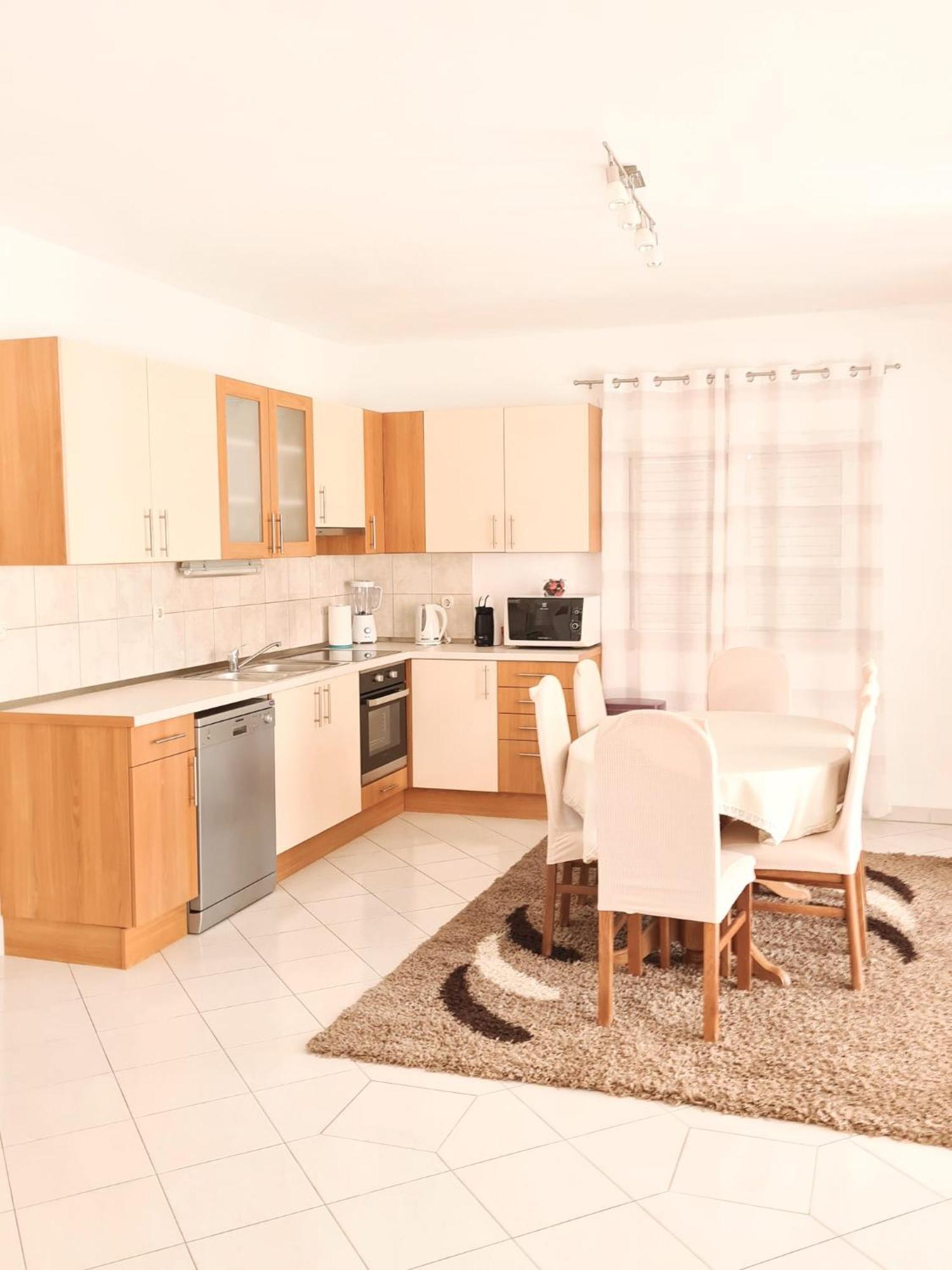 Apartman Varga Traù Camera foto