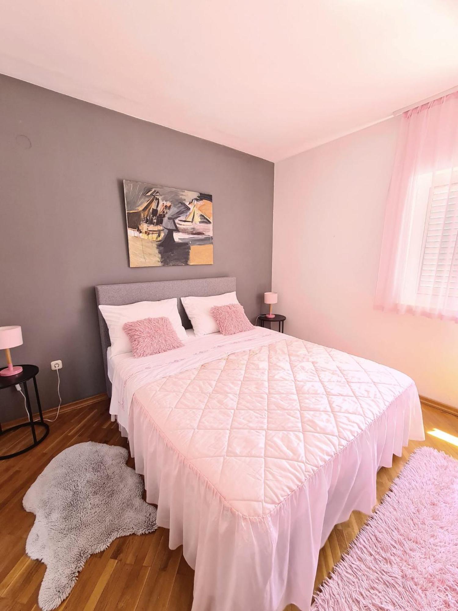 Apartman Varga Traù Camera foto